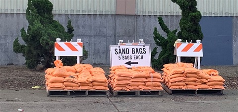 Sandbags II.jpg