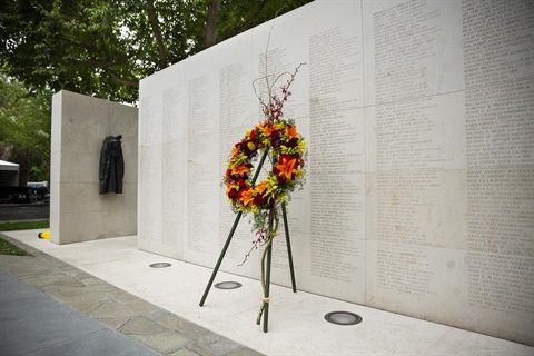 Memorial-Wall-with-wreath.jpg